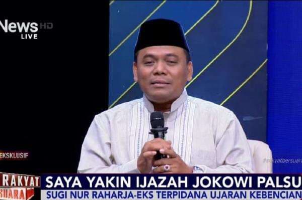 Eksklusif! Gus Nur: Saya Yakin Ijazahnya Pak Jokowi Palsu dan Tidak Ada Eksklusif! Gus Nur: Saya Yakin Ijazahnya Pak Jokowi Palsu dan Tidak Ada