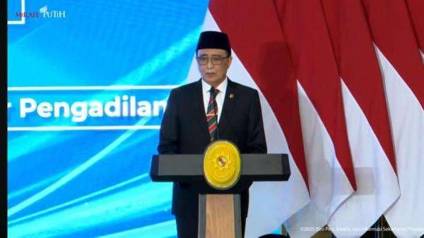 1.451 Hakim Dikukuhkan, Ketua MA: Belum Ideal Dibandingkan dengan Beban Perkara 1.451 Hakim Dikukuhkan, Ketua MA: Belum Ideal Dibandingkan dengan Beban Perkara