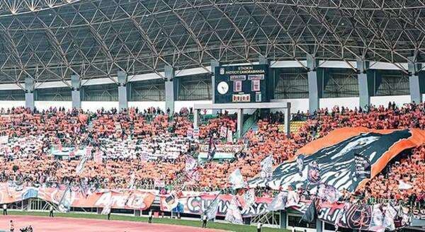 PT LIB Optimistis Aturan Suporter Tandang Kembali Diterapkan di Liga 1 2025-2026 PT LIB Optimistis Aturan Suporter Tandang Kembali Diterapkan di Liga 1 2025-2026