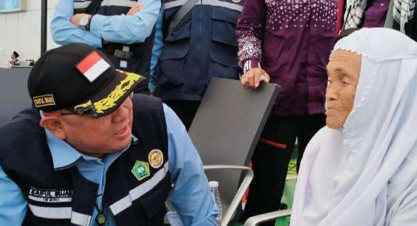 Kisah Sutiah Sunyoto, Jamaah 107 Tahun yang Jalankan Ibadah Haji 2025 Secara Mulus Kisah Sutiah Sunyoto, Jamaah 107 Tahun yang Jalankan Ibadah Haji 2025 Secara Mulus