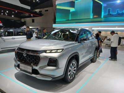 Kala Suzuki Grand Vitara Goda Pengunjung IIMS 2025 Kala Suzuki Grand Vitara Goda Pengunjung IIMS 2025