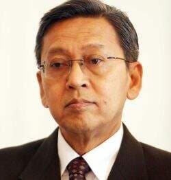 Ridwan Kamil Ziarah ke Makam Pengeran Jayakarta Ridwan Kamil Ziarah ke Makam Pengeran Jayakarta