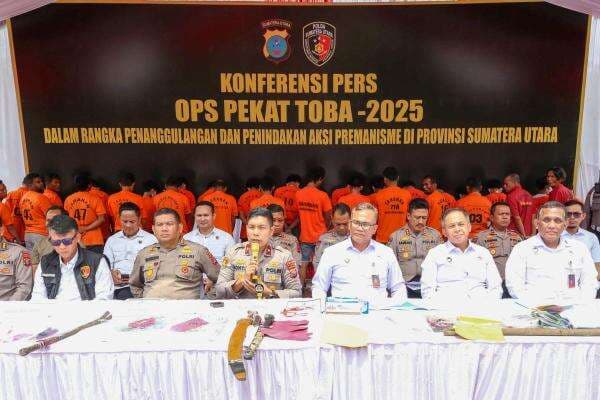 Tak Ada Ruang Bagi Premanisme Berkedok Ormas, Polda Sumut Tangkap 1.130 Preman Tak Ada Ruang Bagi Premanisme Berkedok Ormas, Polda Sumut Tangkap 1.130 Preman