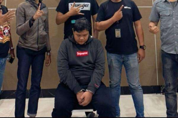 Polisi Ungkap Pelaku Begal Payudara di Lebak Bulus Sudah 2 Kali Beraksi Polisi Ungkap Pelaku Begal Payudara di Lebak Bulus Sudah 2 Kali Beraksi