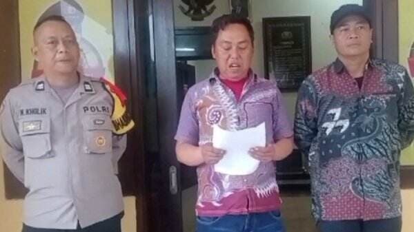 Tampang Bokep si Joki Jalur Alternatif Puncak yang Viral Getok Harga Saat Minta Maaf Tampang Bokep si Joki Jalur Alternatif Puncak yang Viral Getok Harga Saat Minta Maaf