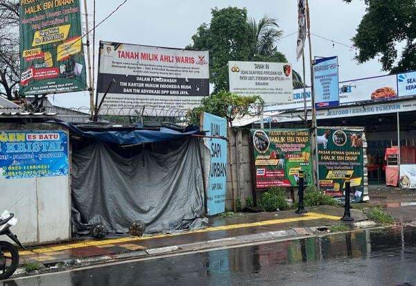 Usut Lahan BMKG yang Diduga Dikuasai Ormas GRIB, Polisi Pasang Plang Penyelidikan Usut Lahan BMKG yang Diduga Dikuasai Ormas GRIB, Polisi Pasang Plang Penyelidikan