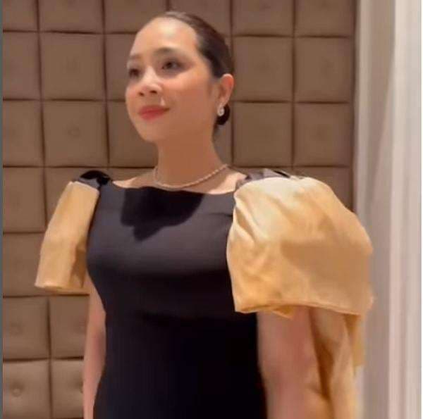 Tas Nagita Slavina Ini Tampak Elegan dan Simpel, Netizen: Harganya Setara Rumah di Kampung Tas Nagita Slavina Ini Tampak Elegan dan Simpel, Netizen: Harganya Setara Rumah di Kampung