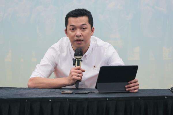 Taufik Hidayat Ketar-ketir Lihat Tunggal Putra Muda Milik China Taufik Hidayat Ketar-ketir Lihat Tunggal Putra Muda Milik China