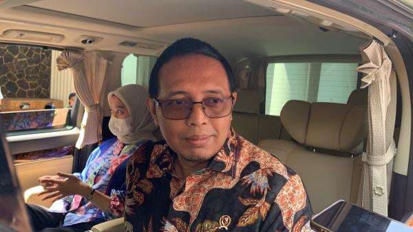 Tegaskan Evakuasi Warga Gaza ke Indonesia Bukan Relokasi, Hasan Nasbi: Kita Mau Mengobati Tegaskan Evakuasi Warga Gaza ke Indonesia Bukan Relokasi, Hasan Nasbi: Kita Mau Mengobati