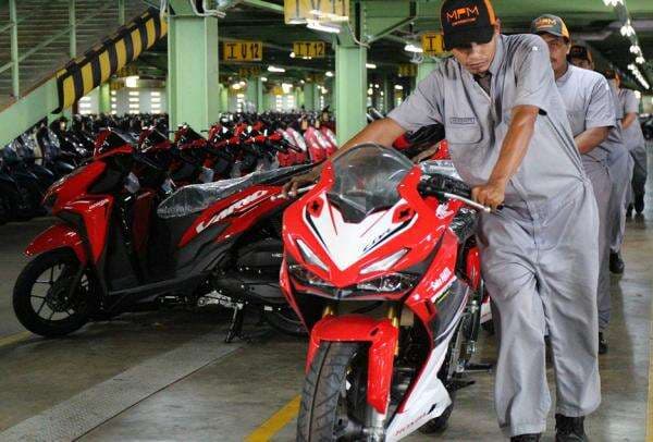 Tekanan Makroekonomi Warnai Kuartal I 2025, MPMX Fokus Jaga Stabilitas Bisnis Tekanan Makroekonomi Warnai Kuartal I 2025, MPMX Fokus Jaga Stabilitas Bisnis