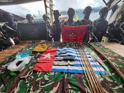 Tembak 2 Anggota OPM di Nduga, TNI Sita Sepucuk Pistol hingga Sejumlah Amunisi
