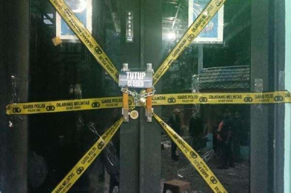 Polda Sumut Tutup 2 Tempat Hiburan Malam, Terbukti Jadi Sarang Narkoba! Polda Sumut Tutup 2 Tempat Hiburan Malam, Terbukti Jadi Sarang Narkoba!