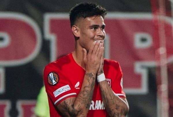 Terusir dari FC Twente, Mees Hilgers Sepi Peminat karena Pemain Timnas Indonesia? Terusir dari FC Twente, Mees Hilgers Sepi Peminat karena Pemain Timnas Indonesia?
