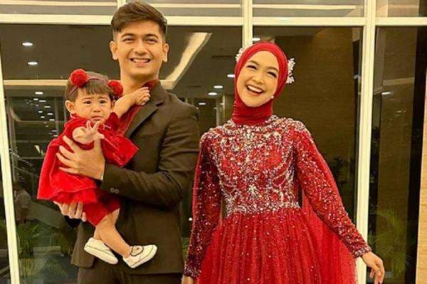 Teuku Ryan Terus Coba Luluhkan Hati Istri, Posting Foto Liburan Ria Ricis dan Anak Teuku Ryan Terus Coba Luluhkan Hati Istri, Posting Foto Liburan Ria Ricis dan Anak