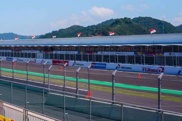 Tiket MotoGP Mandalika 2025 Semua Kategori Berlaku untuk 3 Hari! Tiket MotoGP Mandalika 2025 Semua Kategori Berlaku untuk 3 Hari!