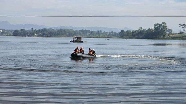 Naik Perahu Wisata di Waduk Saguling, Remaja 12 Tahun Tenggelam Naik Perahu Wisata di Waduk Saguling, Remaja 12 Tahun Tenggelam