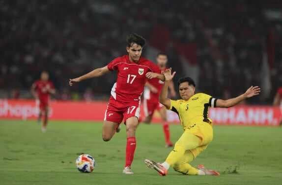 Timnas Indonesia U-23 Kesulitan Jebol Gawang Malaysia, Netizen: Terlalu Banyak Long Ball! Timnas Indonesia U-23 Kesulitan Jebol Gawang Malaysia, Netizen: Terlalu Banyak Long Ball!