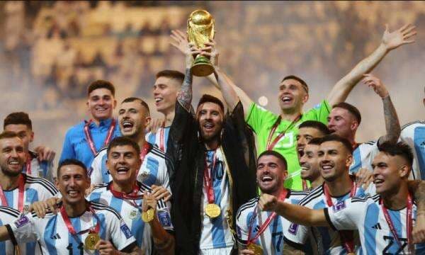 Sejarah Hari Ini: Messi Juara Piala Dunia 2022 dalam Final Penuh Drama Sejarah Hari Ini: Messi Juara Piala Dunia 2022 dalam Final Penuh Drama
