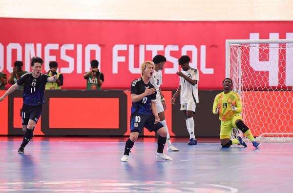 Hasil Timnas Futsal Jepang vs Arab Saudi di 4Nations World Series 2025: Jepang Menang Tipis 3-2! Hasil Timnas Futsal Jepang vs Arab Saudi di 4Nations World Series 2025: Jepang Menang Tipis 3-2!
