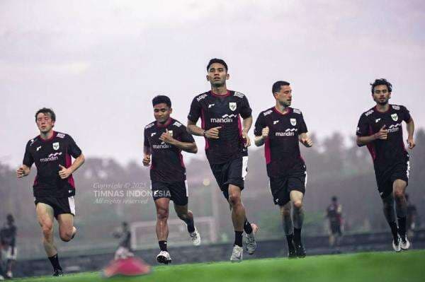 Patrick Kluivert Coret 8 Pemain dari Skuad Timnas Indonesia Vs China, Siapa Saja? Patrick Kluivert Coret 8 Pemain dari Skuad Timnas Indonesia Vs China, Siapa Saja?