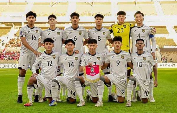 Timnas Indonesia U-17 vs Uzbekistan U-17 di Piala Kemerdekaan 2025: Nova Arianto Bakal Rotasi Pemain Timnas Indonesia U-17 vs Uzbekistan U-17 di Piala Kemerdekaan 2025: Nova Arianto Bakal Rotasi Pemain