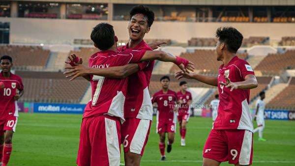 Hasil Timnas Indonesia U-17 vs Timnas Uzbekistan U-17: Dimas Adi Bawa Garuda Asia Memimpin 1-0! Hasil Timnas Indonesia U-17 vs Timnas Uzbekistan U-17: Dimas Adi Bawa Garuda Asia Memimpin 1-0!