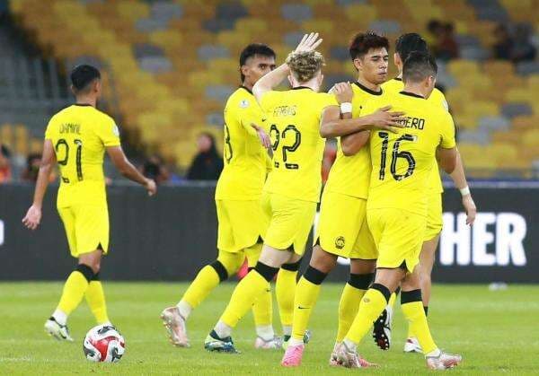 Ranking FIFA Malaysia Terjun Bebas usai Dibantai Cape Verde? Jauh di Bawah Timnas Indonesia Ranking FIFA Malaysia Terjun Bebas usai Dibantai Cape Verde? Jauh di Bawah Timnas Indonesia