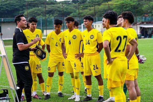 Bawa 23 Pemain Terbaik, Pelatih Timnas Malaysia U-23 Pede Tatap Piala AFF U-23 2025 Bawa 23 Pemain Terbaik, Pelatih Timnas Malaysia U-23 Pede Tatap Piala AFF U-23 2025