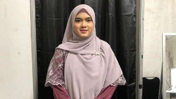 Tips Ajarkan Anak Menghafal Al-Quran ala Nabila Abdul Rahim Bayan Tips Ajarkan Anak Menghafal Al-Quran ala Nabila Abdul Rahim Bayan