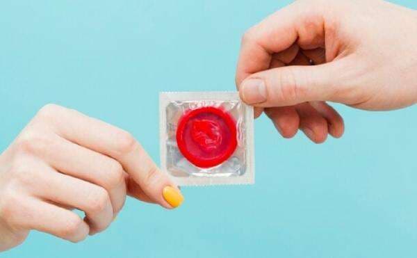 Tips Aman Menggunakan Kondom yang Benar, Jangan Asal-asalan! Tips Aman Menggunakan Kondom yang Benar, Jangan Asal-asalan!