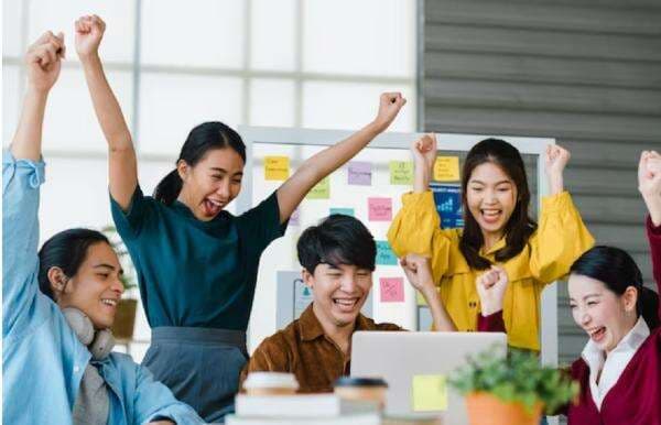 Post Holiday-Blues di Hari Pertama Kerja? Begini 5 Cara Mengatasinya Post Holiday-Blues di Hari Pertama Kerja? Begini 5 Cara Mengatasinya