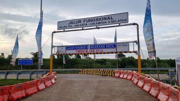 Jalur Fungsional Tol Japek II Selatan Dibuka Hari Ini Buat Arus Balik Lebaran Jalur Fungsional Tol Japek II Selatan Dibuka Hari Ini Buat Arus Balik Lebaran
