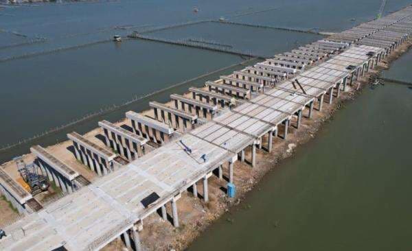 Progres Pembangunan Jalan Tol Semarang-Demak Seksi 1 Tembus 44,26 Persen, Terintegrasi Tanggul Laut Progres Pembangunan Jalan Tol Semarang-Demak Seksi 1 Tembus 44,26 Persen, Terintegrasi Tanggul Laut