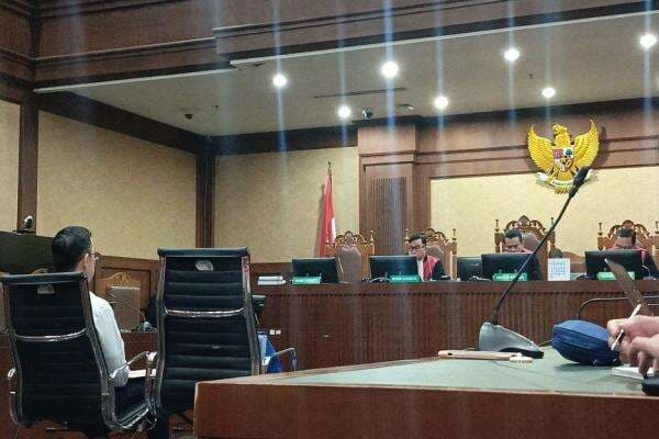 Tom Lembong Divonis 4,5 tahun, Ini Pertimbang yang Memberatkan Eks Mendag Itu Tom Lembong Divonis 4,5 tahun, Ini Pertimbang yang Memberatkan Eks Mendag Itu