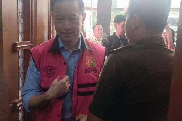 Cerita Tom Lembong Belajar Tawakal dari Tahanan Beragama Islam Cerita Tom Lembong Belajar Tawakal dari Tahanan Beragama Islam