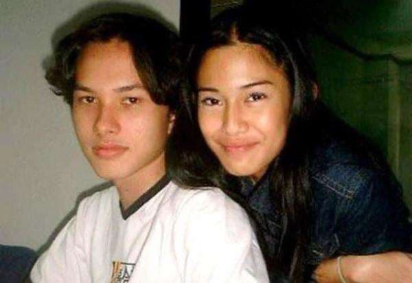 Transformasi Nicholas Saputra di Usia 40 Tahun, Wajah Tampannya Tak Pernah Luntur Transformasi Nicholas Saputra di Usia 40 Tahun, Wajah Tampannya Tak Pernah Luntur