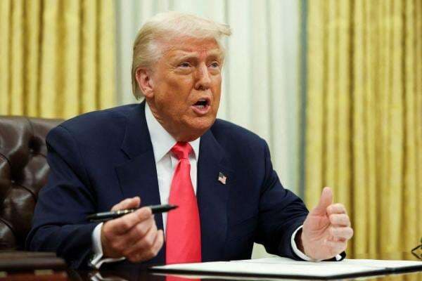 Trump Sahkan UU Stablecoin, Angin Segar bagi Industri Kripto Trump Sahkan UU Stablecoin, Angin Segar bagi Industri Kripto