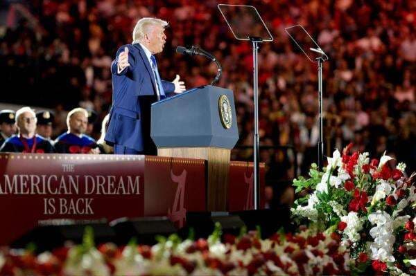 Trump Pede Ekonomi AS Meroket usai Kongres Loloskan RUU Pajak Trump Pede Ekonomi AS Meroket usai Kongres Loloskan RUU Pajak