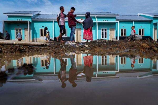 Utang Pinjol Bisa Bikin Susah Ajukan KPR, Pengembang Wanti-wanti Program 3 Juta Rumah Utang Pinjol Bisa Bikin Susah Ajukan KPR, Pengembang Wanti-wanti Program 3 Juta Rumah
