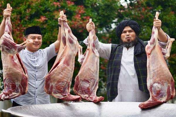 Ucapkan Syahadat, Konten kreator Bobon Santoso Tak Kuasa Menahan Tangis Ucapkan Syahadat, Konten kreator Bobon Santoso Tak Kuasa Menahan Tangis