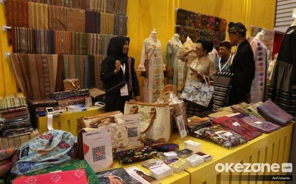 OJK Bikin Aturan Baru Permudah UMKM Akses Pembiayaan dari Bank dan Non-Bank OJK Bikin Aturan Baru Permudah UMKM Akses Pembiayaan dari Bank dan Non-Bank