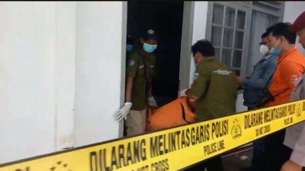 Update Kasus Tewasnya Diplomat Kemlu, Hasil Laboratorium Forensik Keluar 6 Hari Lagi Update Kasus Tewasnya Diplomat Kemlu, Hasil Laboratorium Forensik Keluar 6 Hari Lagi