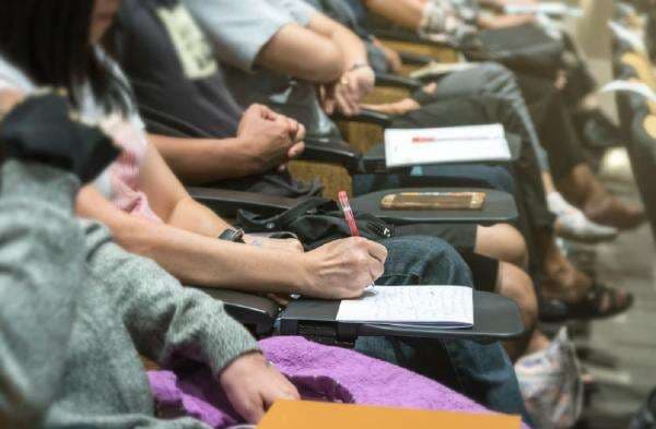 Hanya 1 Gelombang, UTBK SNBT 2025 Digelar dari Sabang Sampai Merauke Hanya 1 Gelombang, UTBK SNBT 2025 Digelar dari Sabang Sampai Merauke