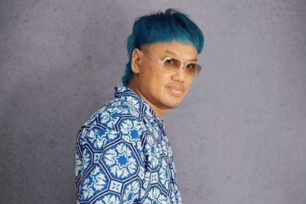 Biodata dan Agama Uya Kuya, Artis yang Ditinggal Anak-anak Tinggal di Amerika Biodata dan Agama Uya Kuya, Artis yang Ditinggal Anak-anak Tinggal di Amerika