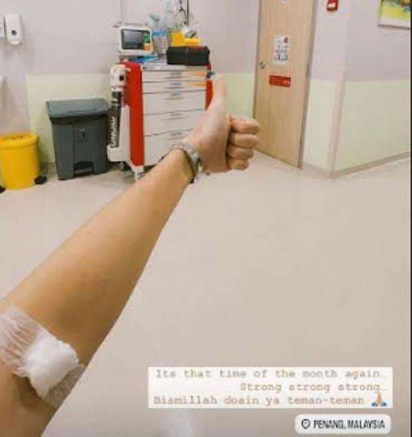 Vidi Aldiano Kemoterapi ke Malaysia di Tengah Kisruh Royalti Lagu: Kuat Kuat Kuat! Vidi Aldiano Kemoterapi ke Malaysia di Tengah Kisruh Royalti Lagu: Kuat Kuat Kuat!