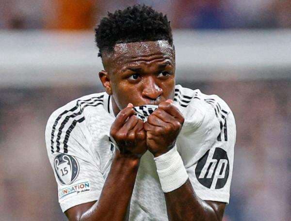 Vinicius Junior Terancam Dihukum 12 Pertandingan karena Kartu Merah di Laga Valencia vs Real Madrid, Carlo Ancelotti Justru Santai Vinicius Junior Terancam Dihukum 12 Pertandingan karena Kartu Merah di Laga Valencia vs Real Madrid, Carlo Ancelotti Justru Santai