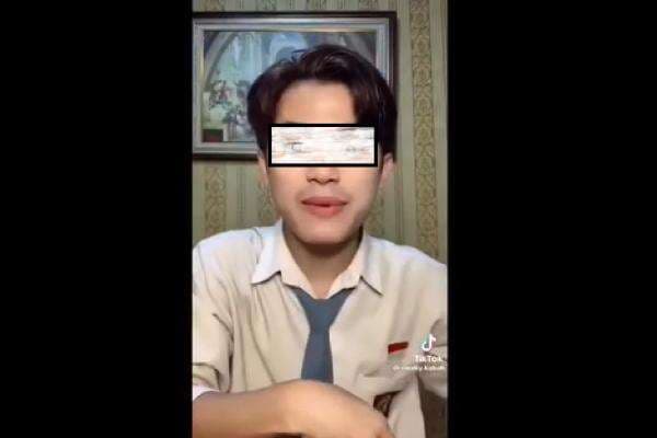 Viral! Pelajar di Pontianak Sebut Guru Koruptor dan Pemalak, PGRI Kalbar Lapor Polisi Viral! Pelajar di Pontianak Sebut Guru Koruptor dan Pemalak, PGRI Kalbar Lapor Polisi