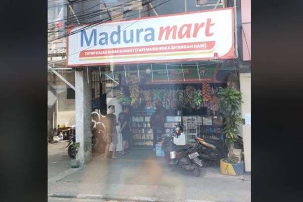 Viral! Penampakan Warung Kelontong Madura yang Didesain bak Minimarket, Tagline-nya Curi Perhatian Viral! Penampakan Warung Kelontong Madura yang Didesain bak Minimarket, Tagline-nya Curi Perhatian