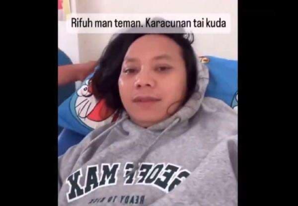 Viral, YouTuber Dede Inoen Jatuh Sakit Akibat Keracunan Kotoran Kuda Viral, YouTuber Dede Inoen Jatuh Sakit Akibat Keracunan Kotoran Kuda