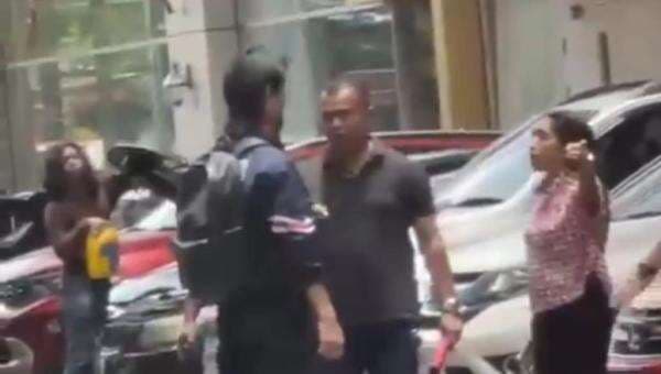 Polisi Tangkap 5 Debt Collector yang Viral Tarik Paksa Mobil Pajero di Mal Bekasi Polisi Tangkap 5 Debt Collector yang Viral Tarik Paksa Mobil Pajero di Mal Bekasi